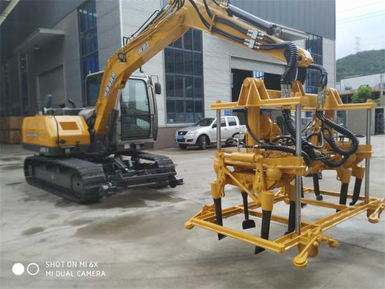 Track Excavator Railway Maintenance Equipment