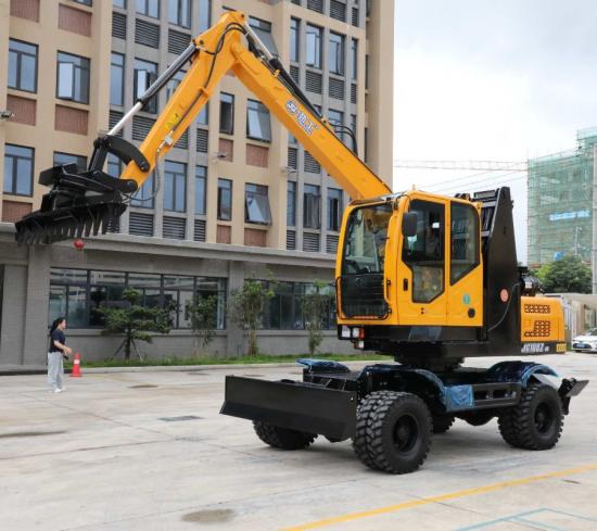 Lima ribu dua ratus satu