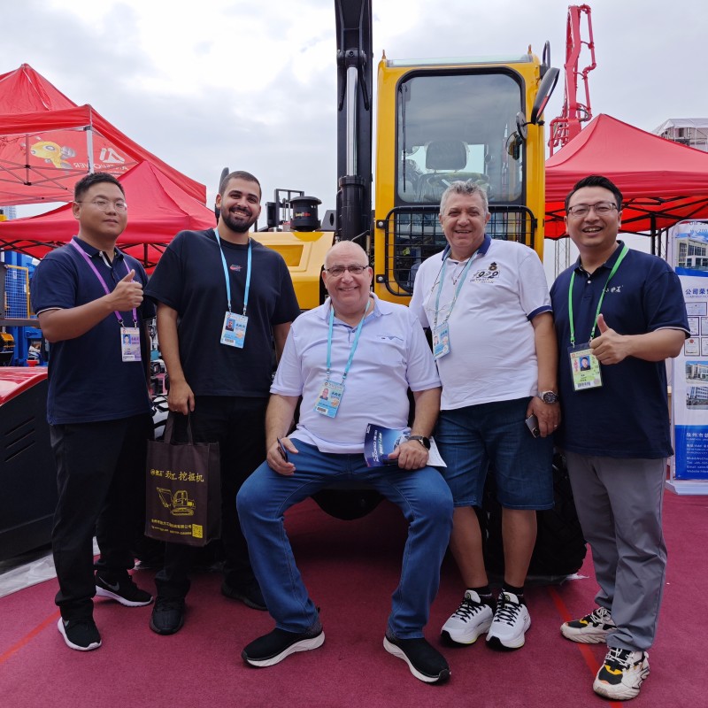 Pameran Peralatan Ekskavator JG Pameran Impor dan Ekspor Guangzhou China Hari ke-3